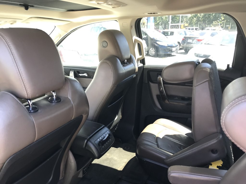 2015 GMC Acadia Image 6