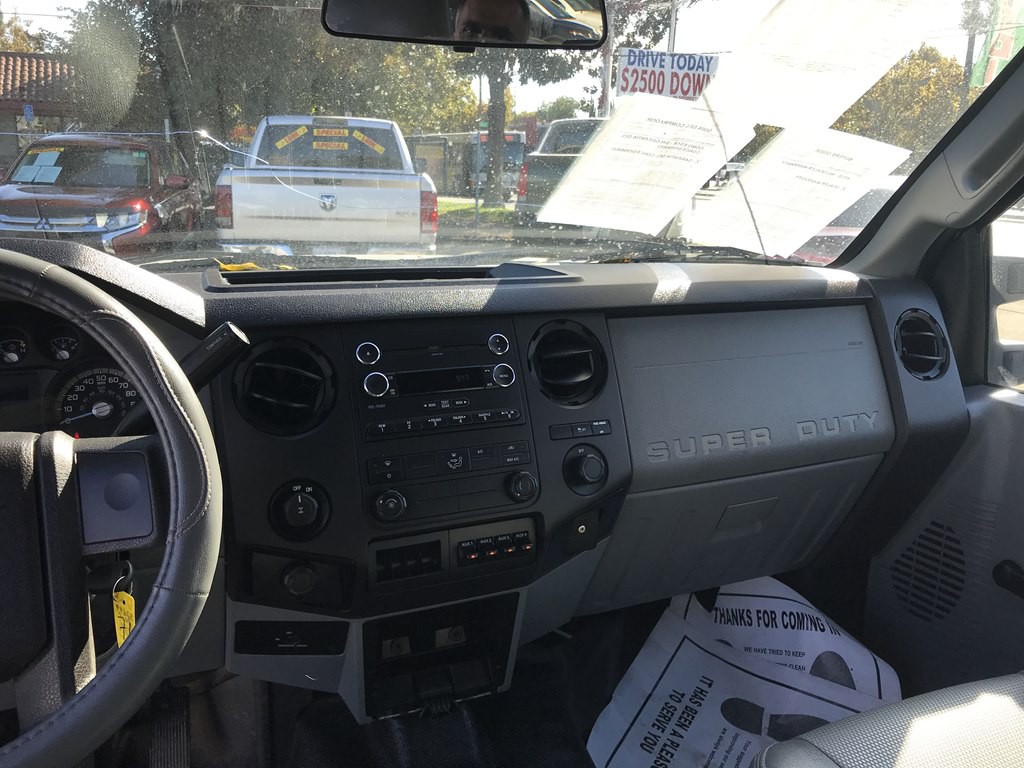2015 Ford F-250 Image 10