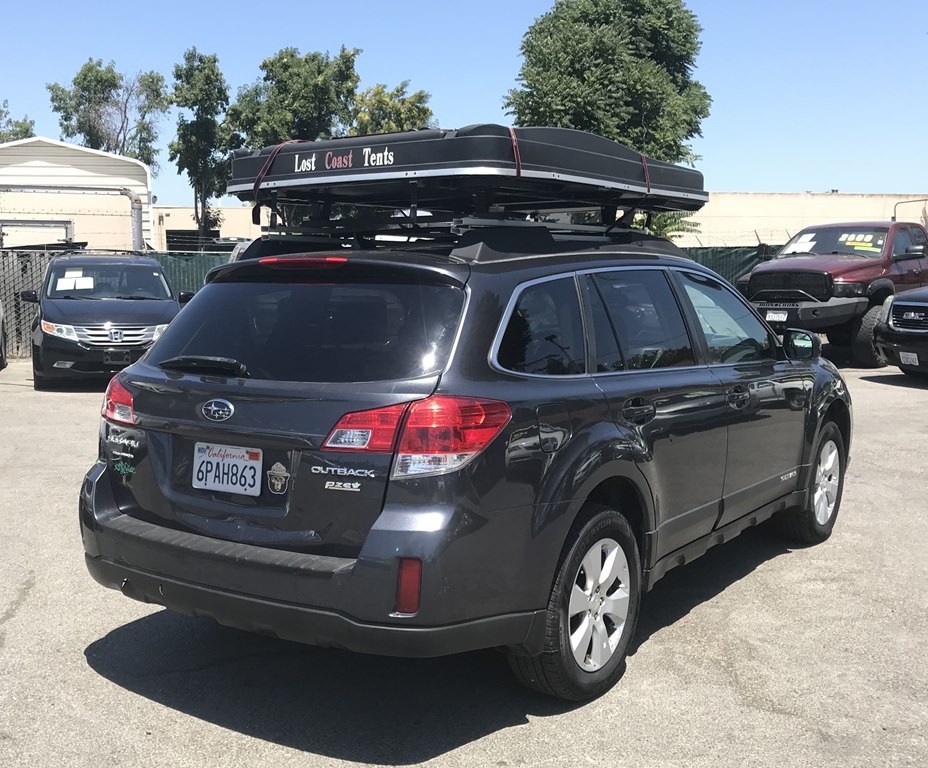 2011 Subaru Outback Image 3