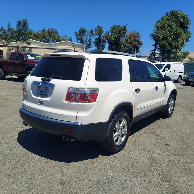 2012 GMC Acadia Image 3