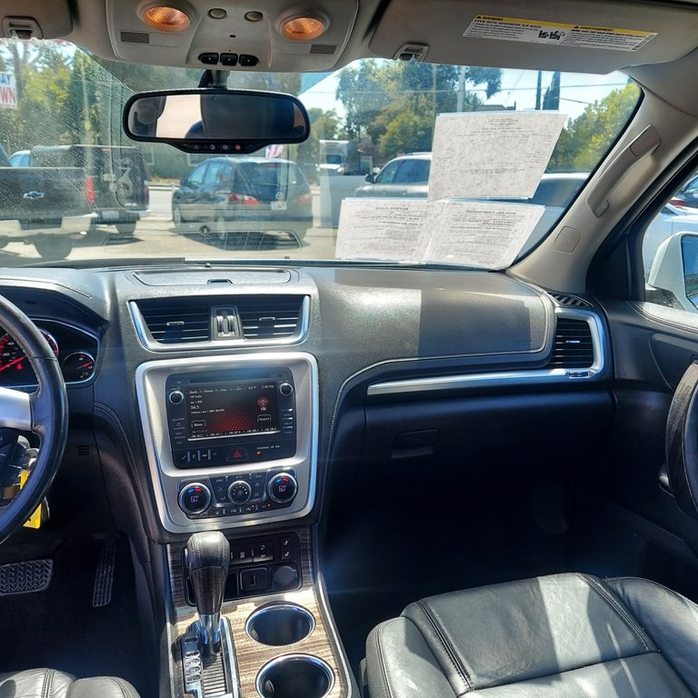 2016 GMC Acadia Image 9