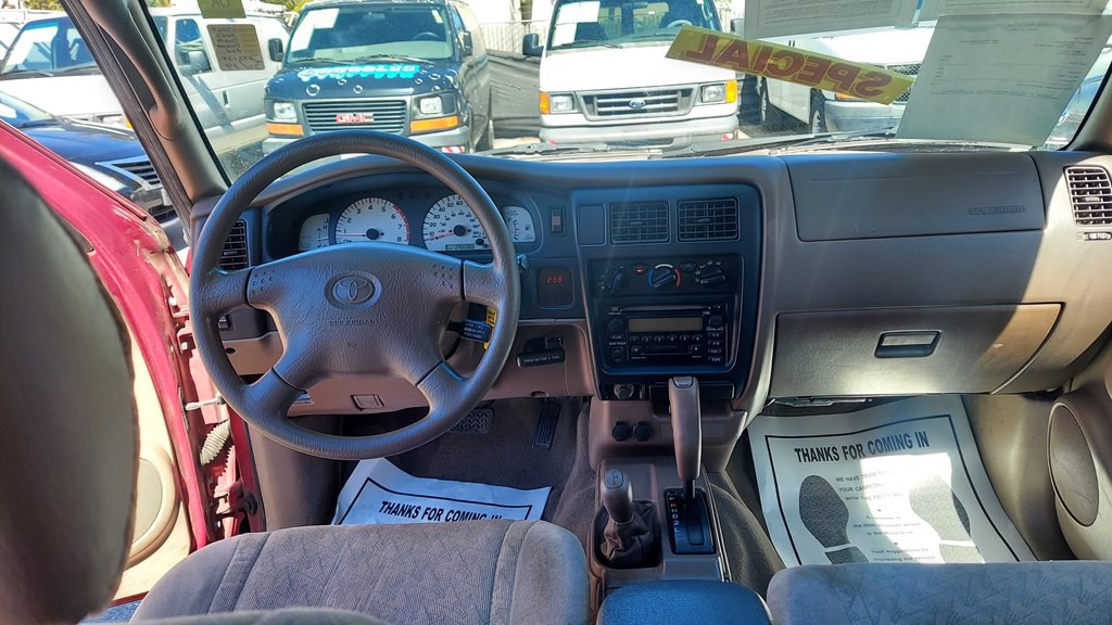 2003 Toyota Tacoma Image 7