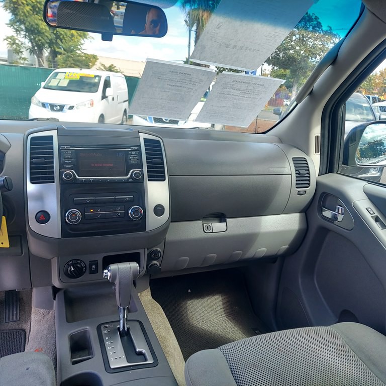 2017 Nissan Frontier Image 8