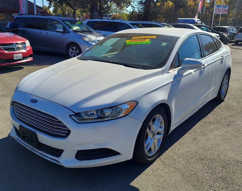 2015 Ford Fusion Image 1