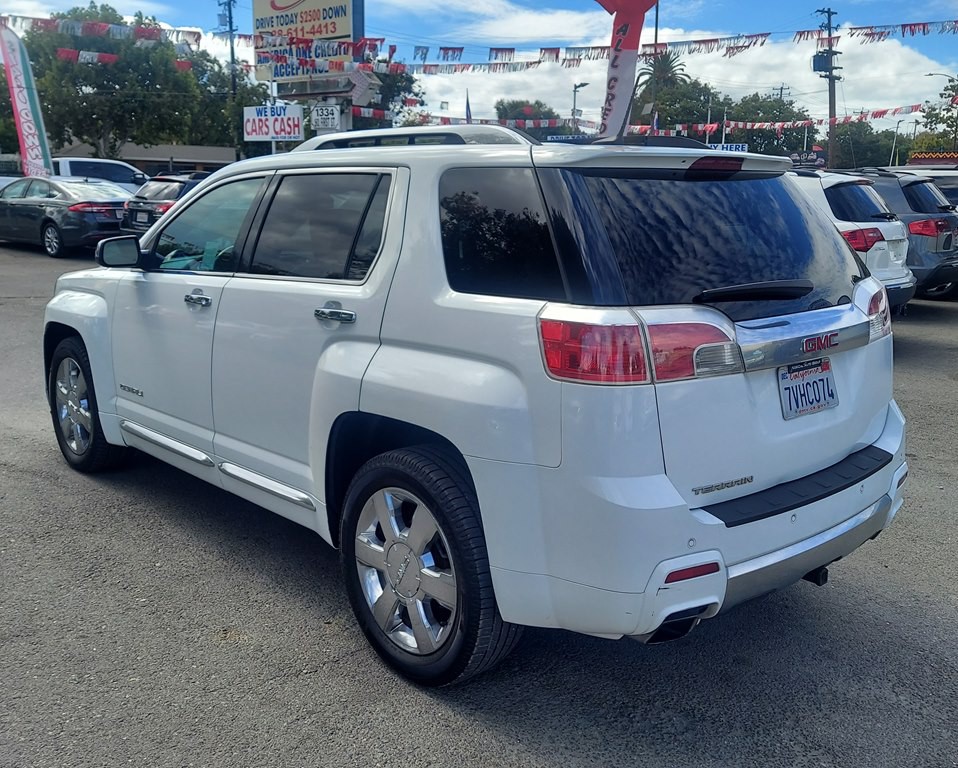 2014 GMC Terrain Image 4