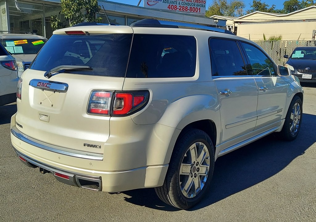 2013 GMC Acadia Image 3