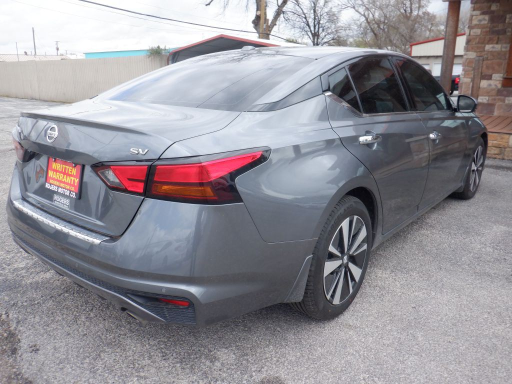 2020 Nissan Altima Image 3