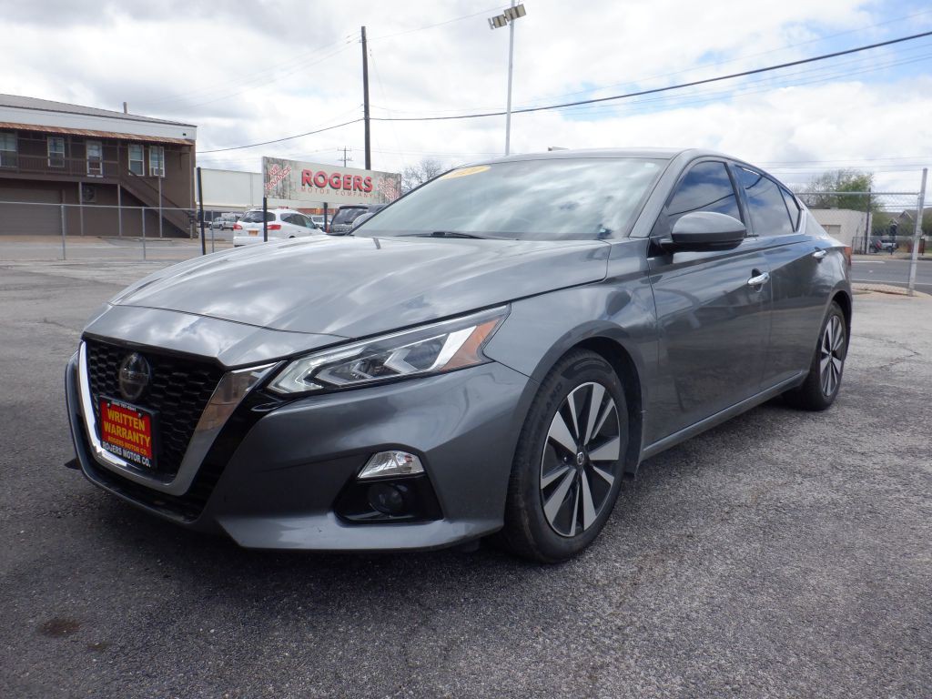 2020 Nissan Altima Image 7