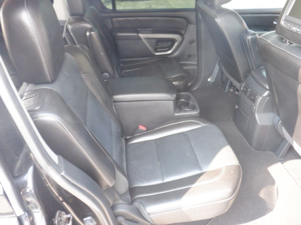 2015 Nissan Armada Image 13