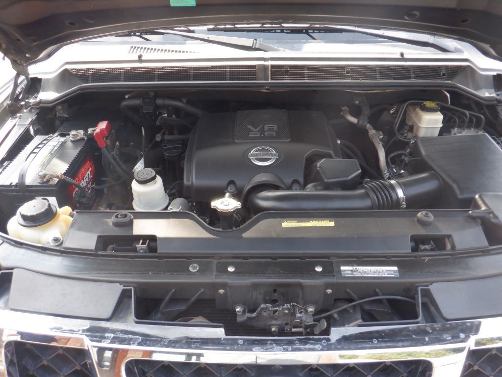 2015 Nissan Armada Image 16