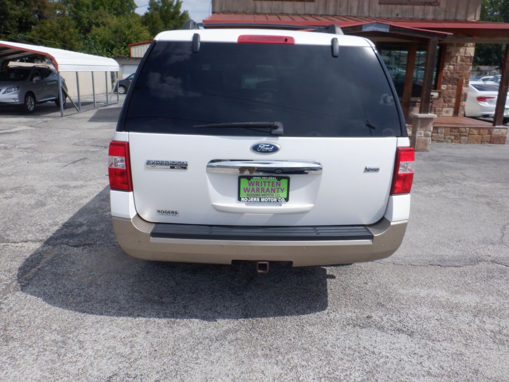 2011 Ford Expedition Image 4