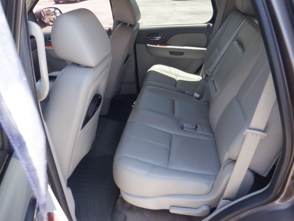 2013 Chevrolet Tahoe Image 11