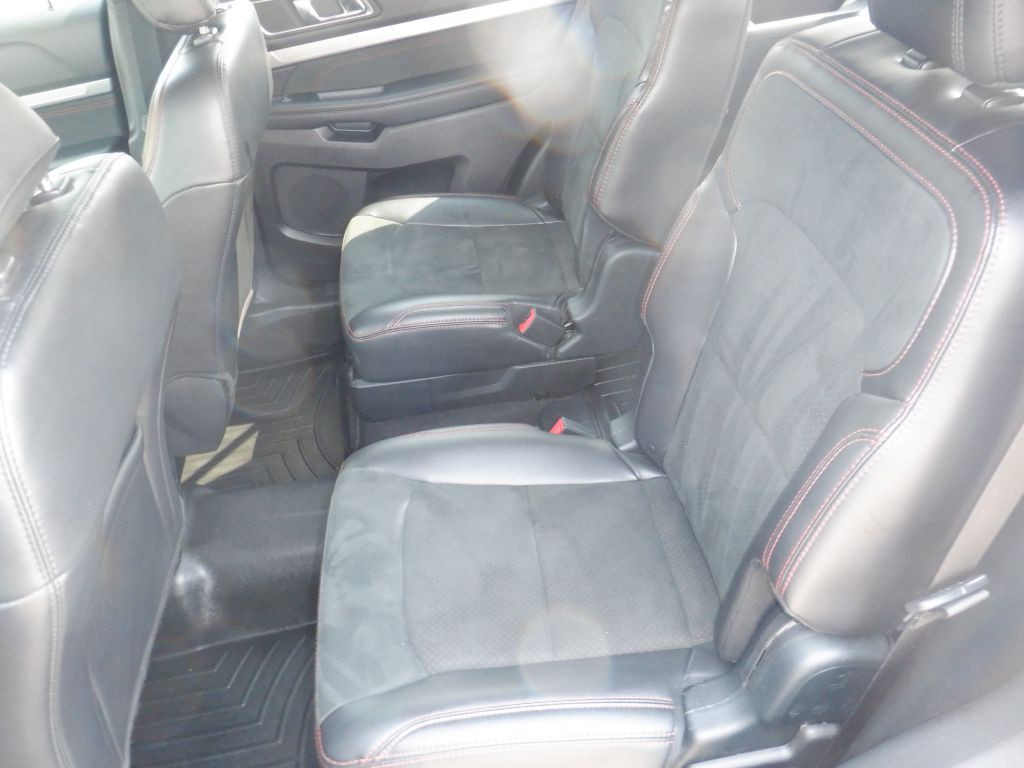 2019 Ford Explorer Image 11