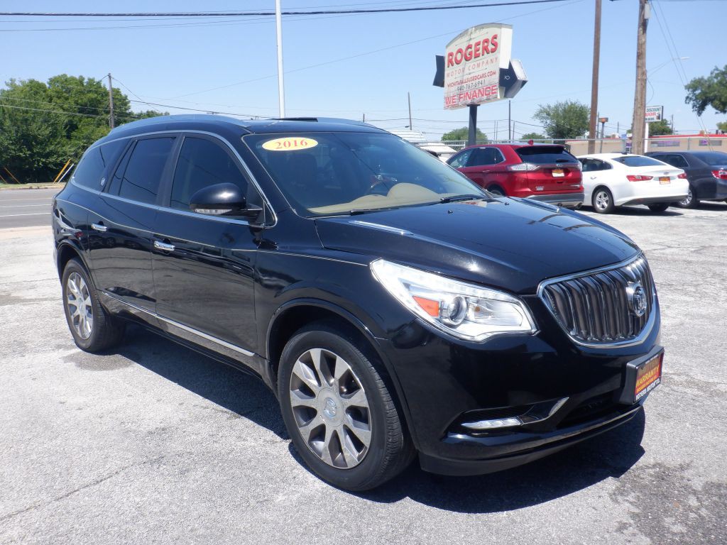 2016 Buick Enclave Image 1