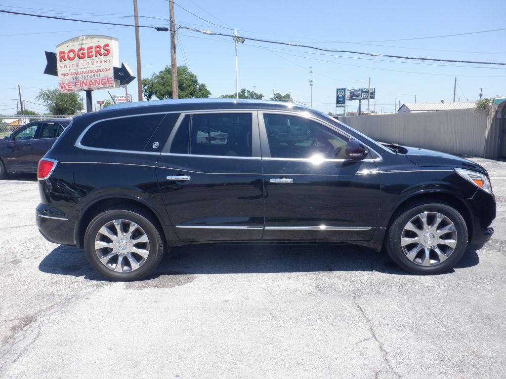 2016 Buick Enclave Image 2