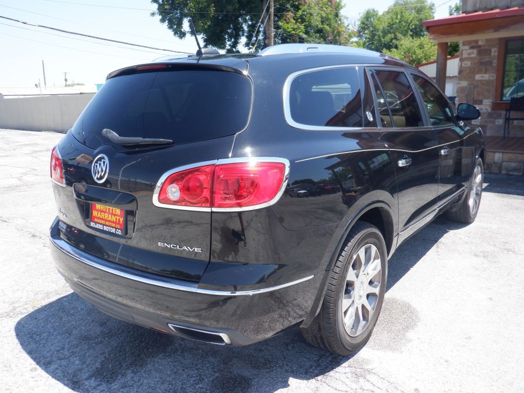 2016 Buick Enclave Image 3