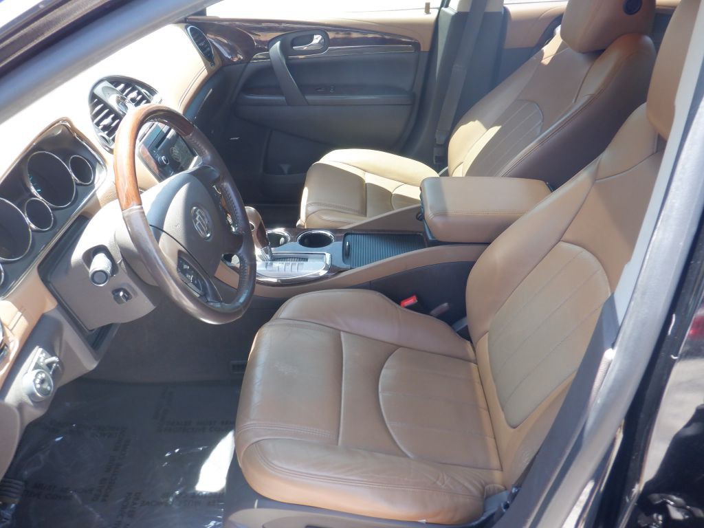 2016 Buick Enclave Image 10