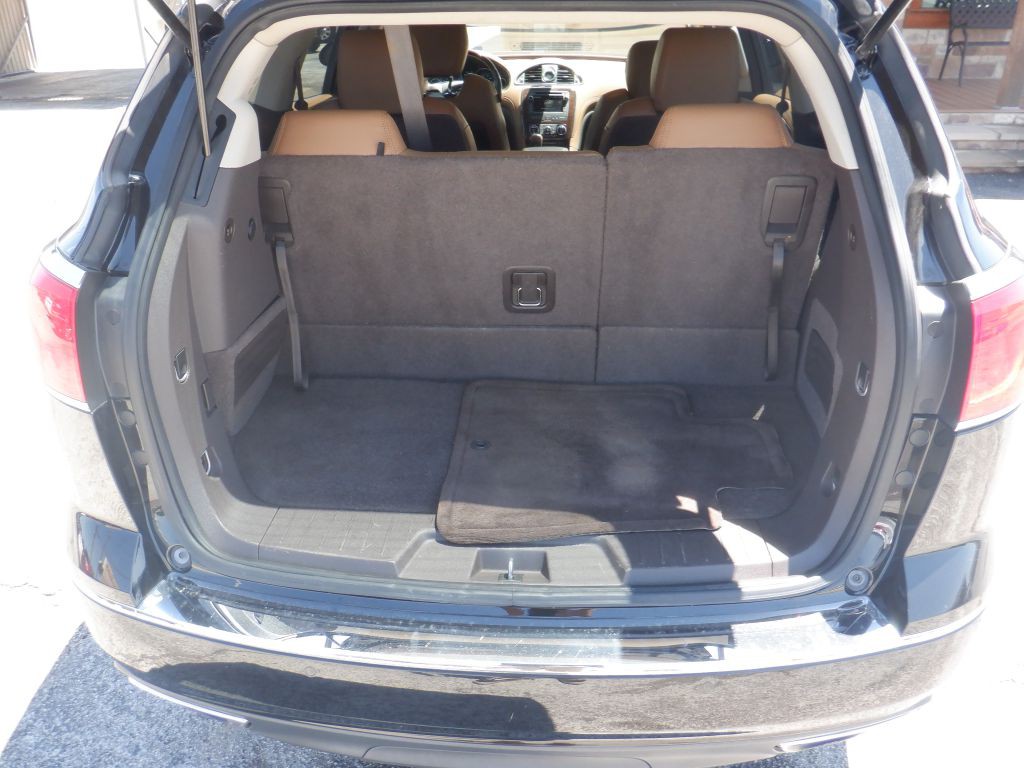 2016 Buick Enclave Image 12