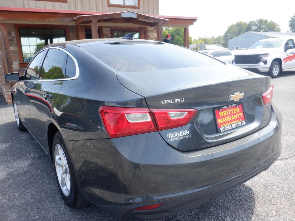 2018 Chevrolet Malibu Image 5