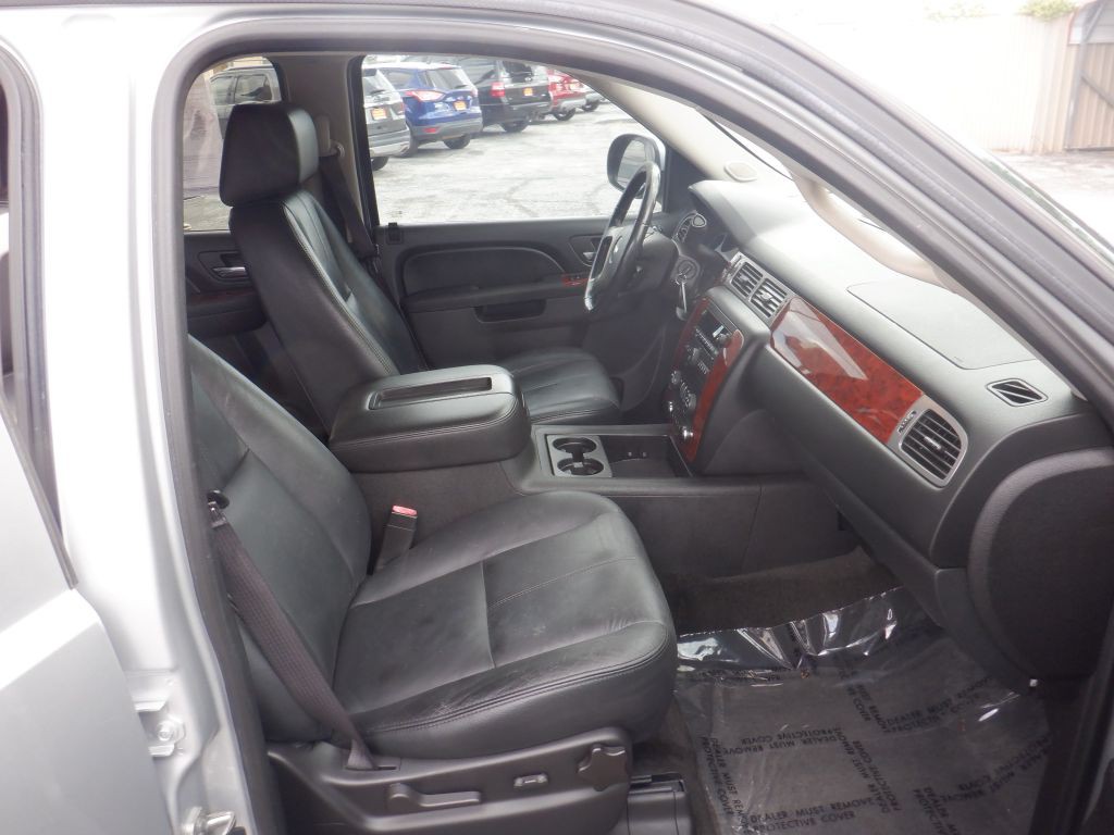 2013 Chevrolet Tahoe Image 14