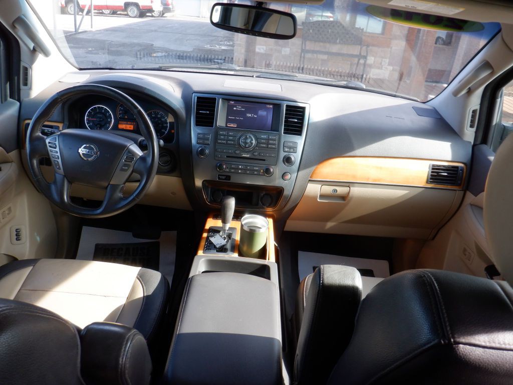 2014 Nissan Armada Image 15
