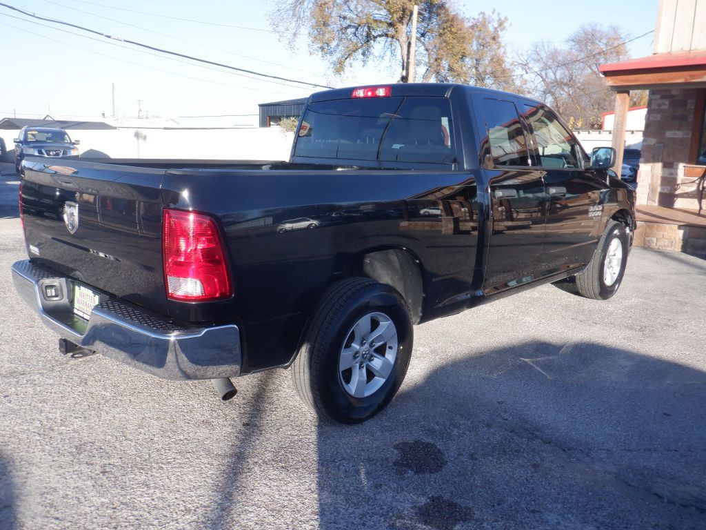 2018 RAM 1500 Image 3