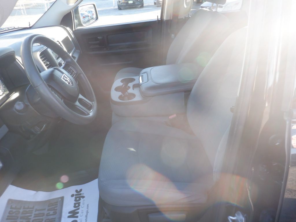 2018 RAM 1500 Image 10