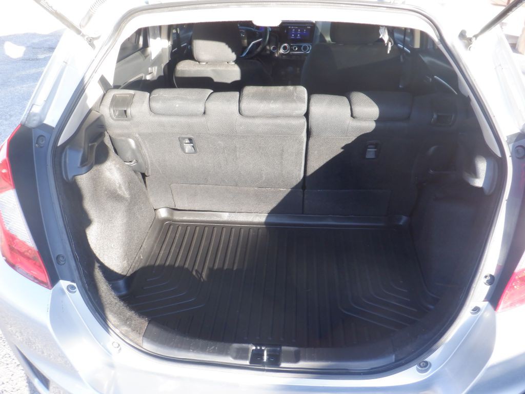 2015 Honda Fit Image 12