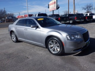 Image for 2017 Chrysler 300 Limited ID: 7109854