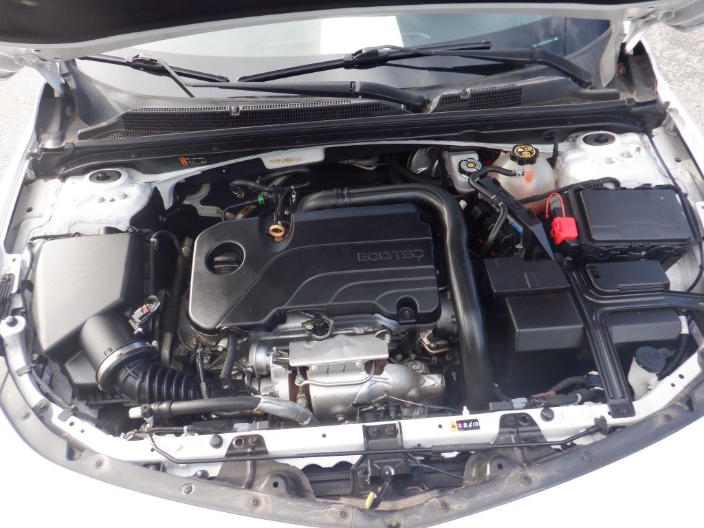 2020 Chevrolet Malibu Image 16