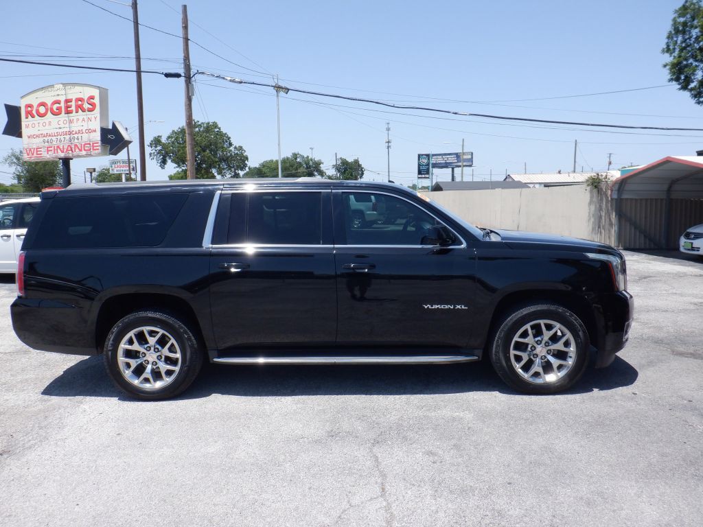 2015 GMC Yukon Image 2