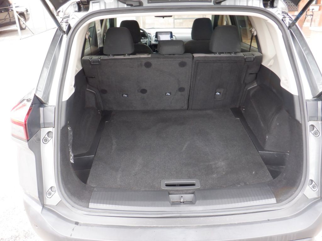 2021 Nissan Rogue Image 12