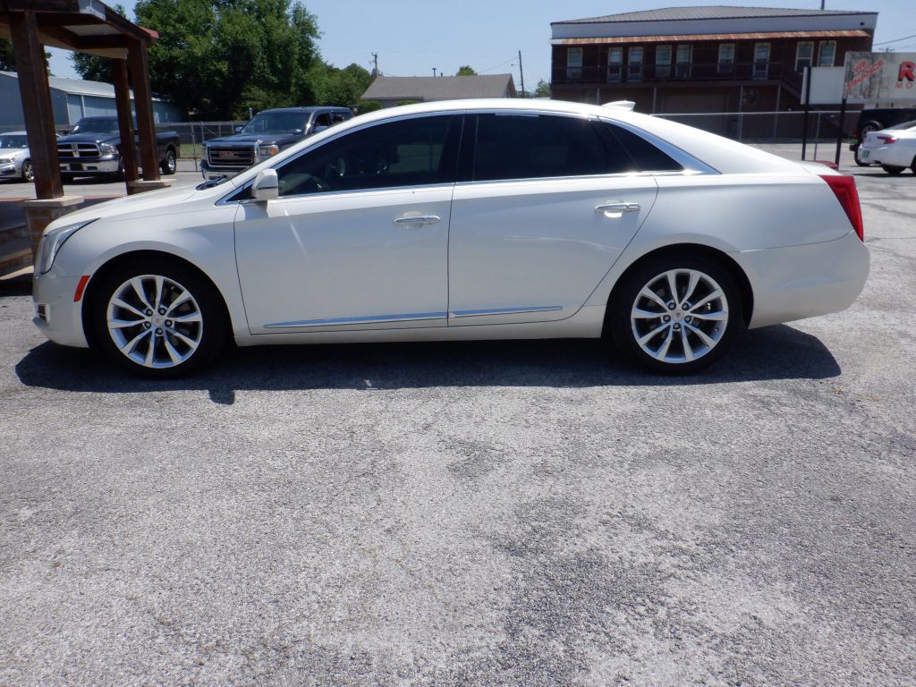 2015 Cadillac XTS Image 6