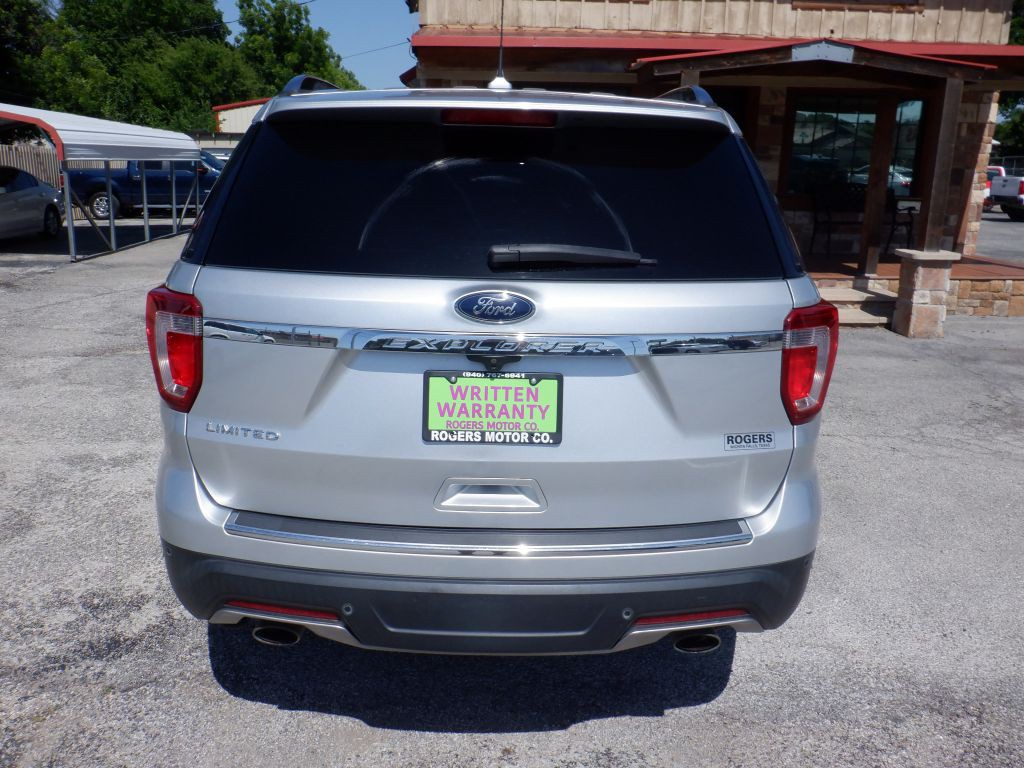 2018 Ford Explorer Image 4