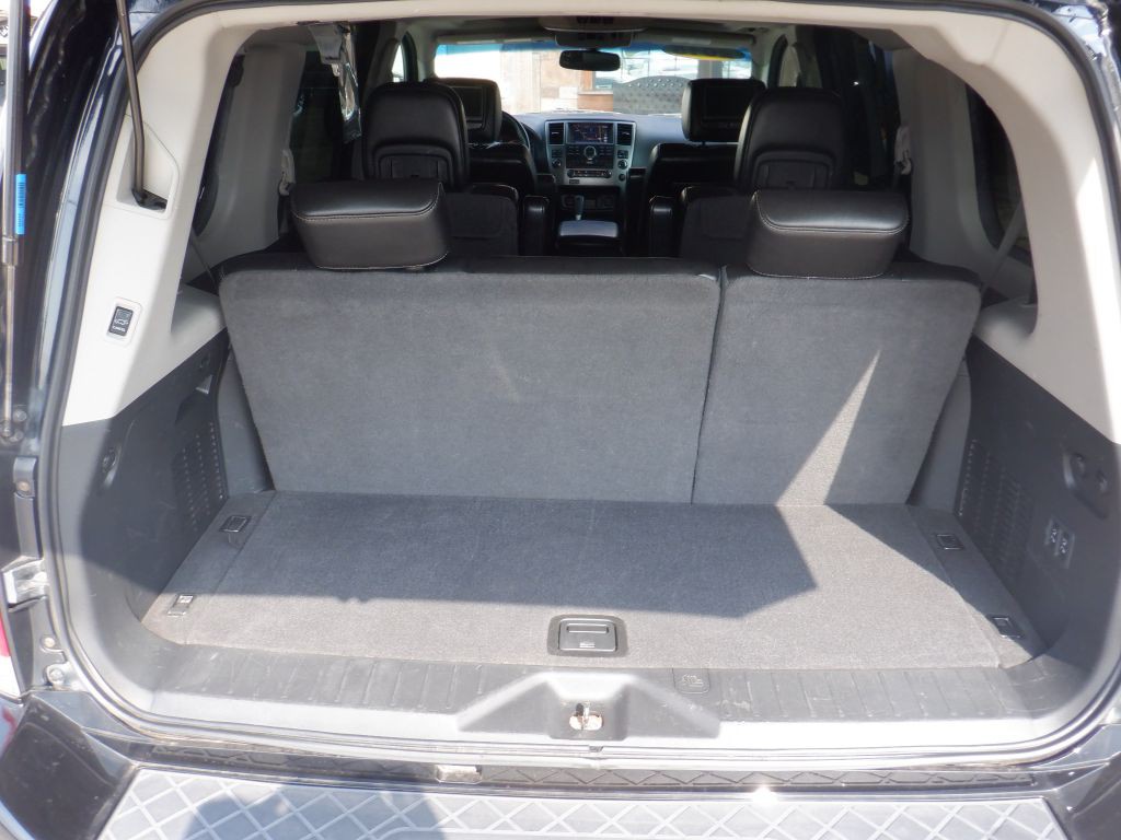 2015 Nissan Armada Image 12