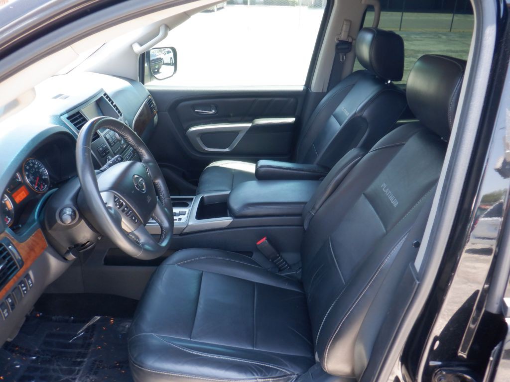 2015 Nissan Armada Image 10