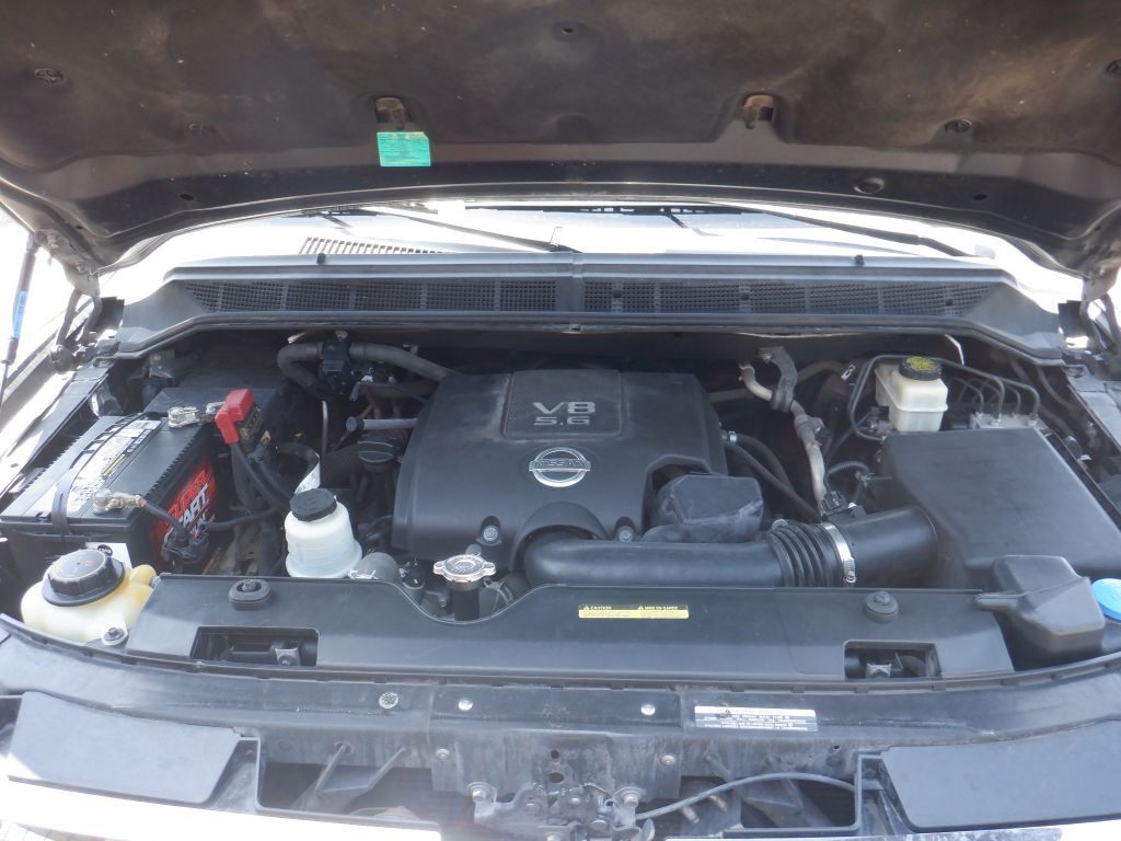 2015 Nissan Armada Image 16