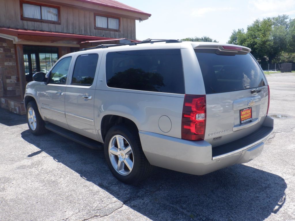 2009 Chevrolet Suburban Image 5