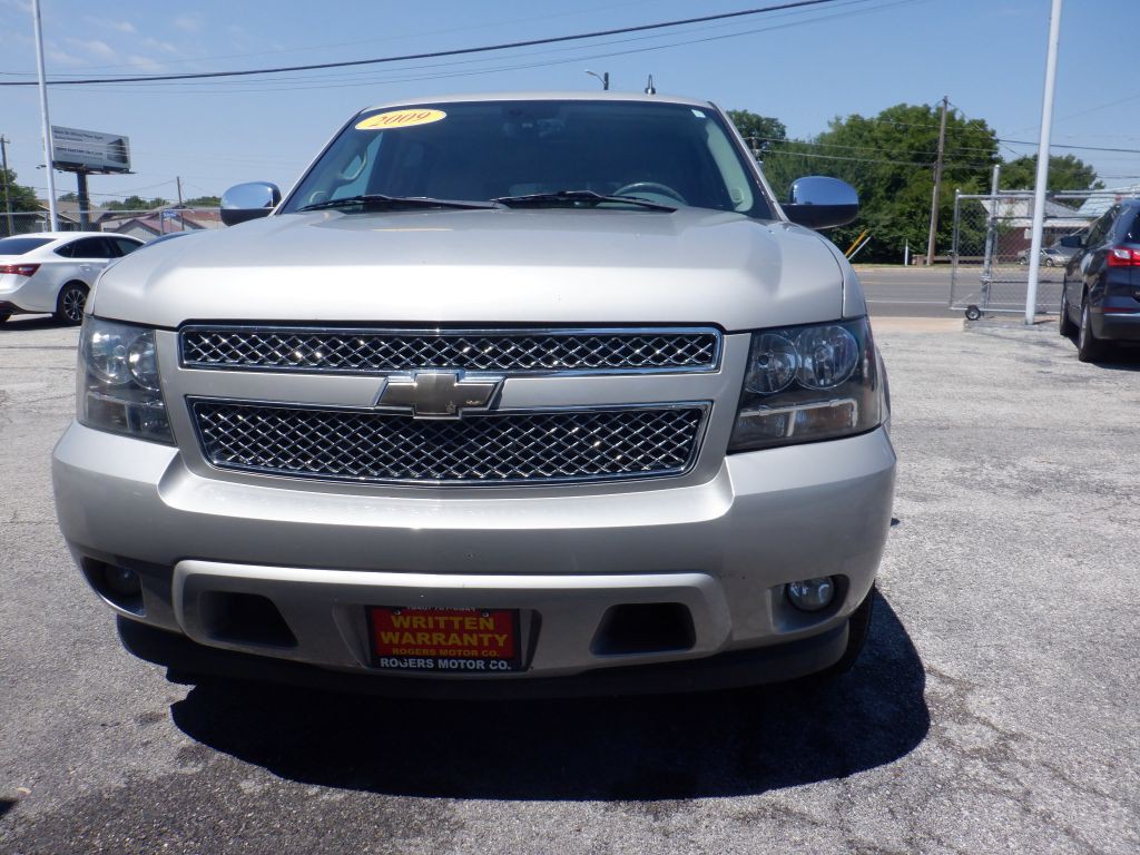 2009 Chevrolet Suburban Image 8