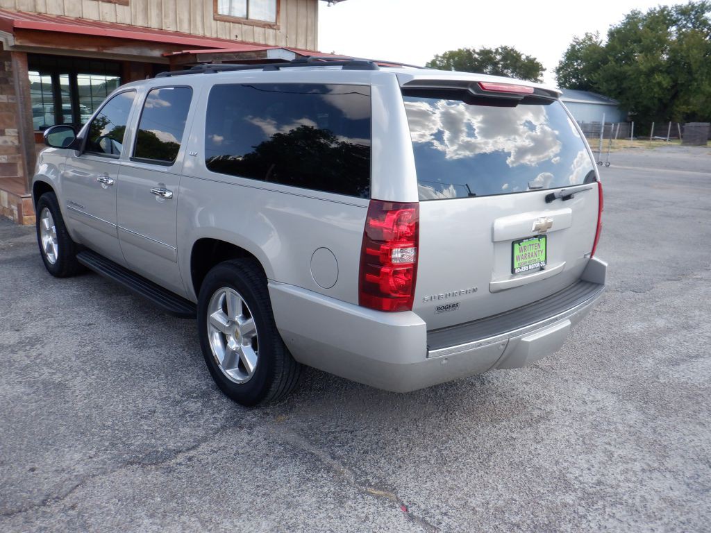 2009 Chevrolet Suburban Image 5