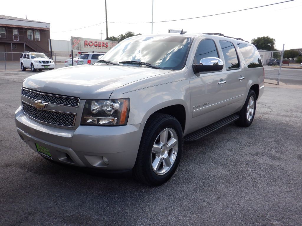 2009 Chevrolet Suburban Image 7