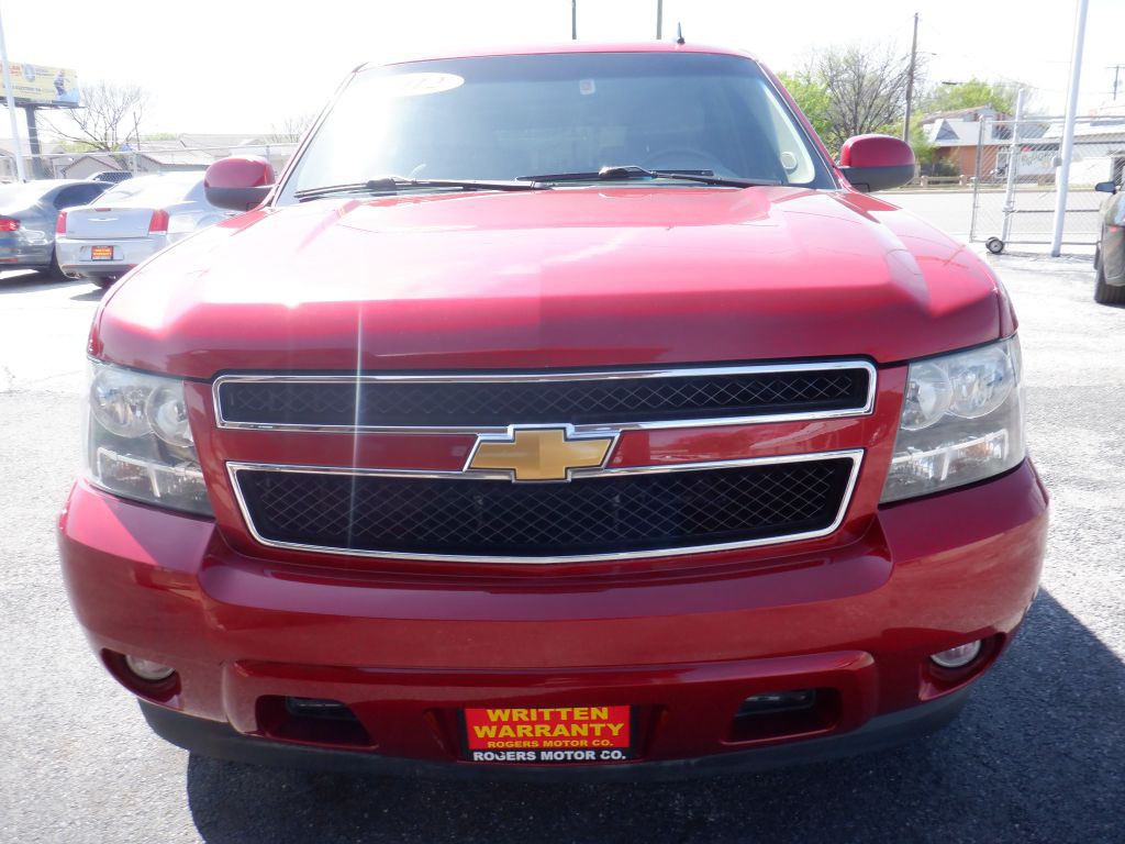 2012 Chevrolet Suburban Image 8