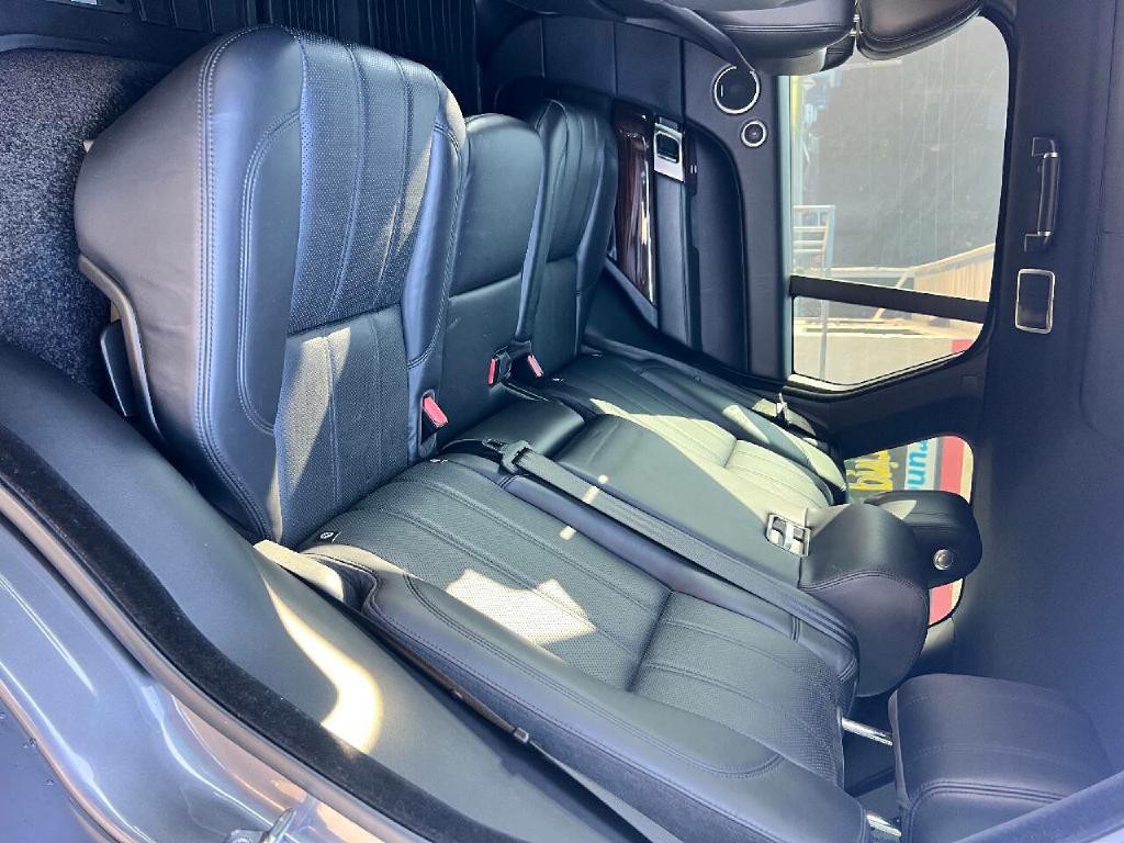 2015 Land Rover Range Rover Image 8