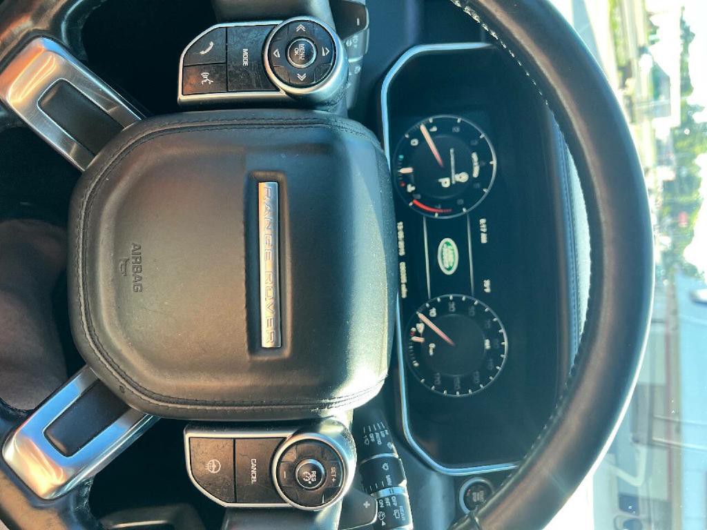 2015 Land Rover Range Rover Image 14