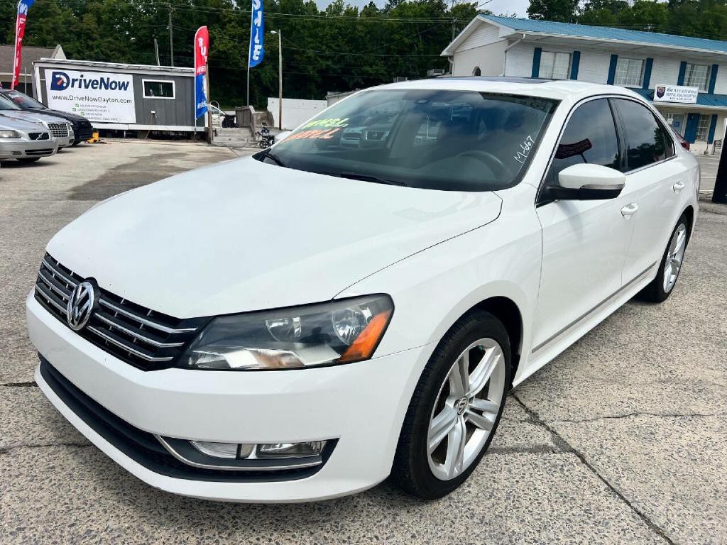 2014 Volkswagen Passat Image 2