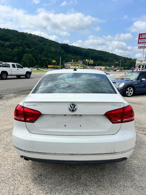 2014 Volkswagen Passat Image 7