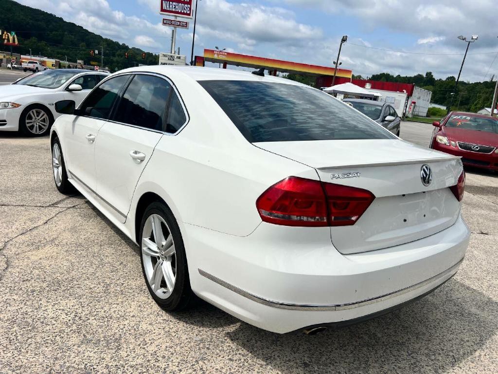 2014 Volkswagen Passat Image 8