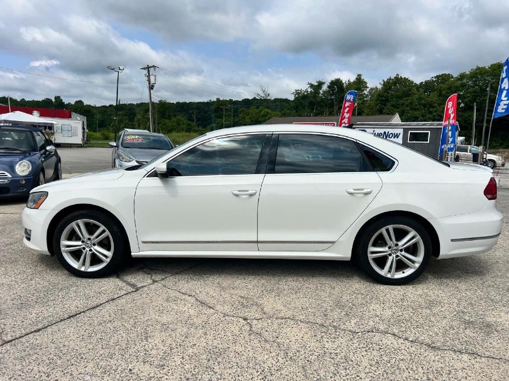 2014 Volkswagen Passat Image 9