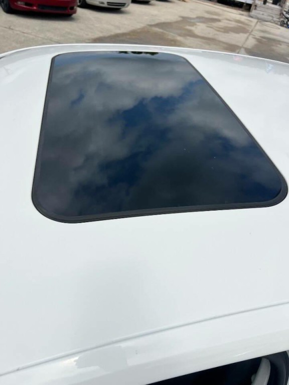 2014 Volkswagen Passat Image 13