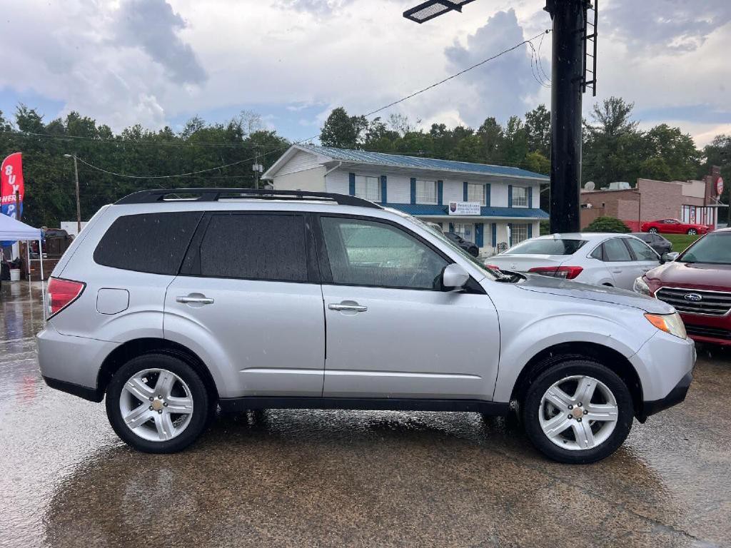 2009 Subaru Forester Image 3